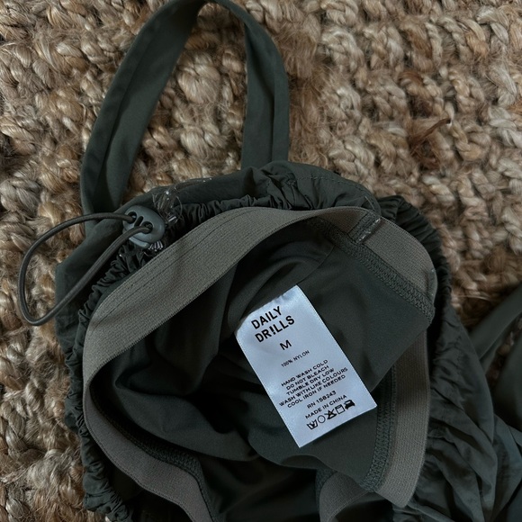 Daily Drills Bubble Top - Picture 2 of 2